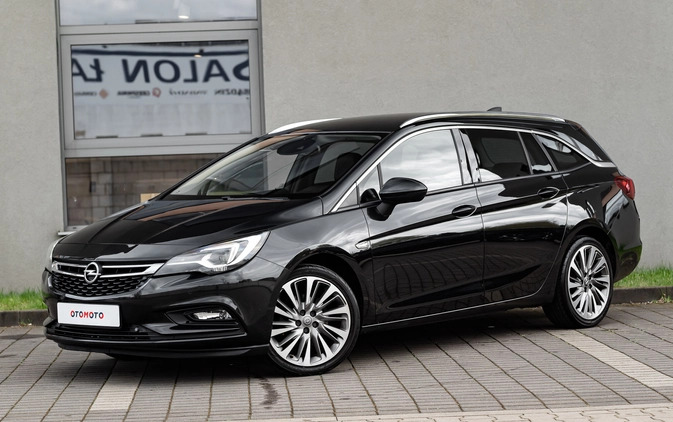 Opel Astra cena 44900 przebieg: 173000, rok produkcji 2016 z Radom małe 781